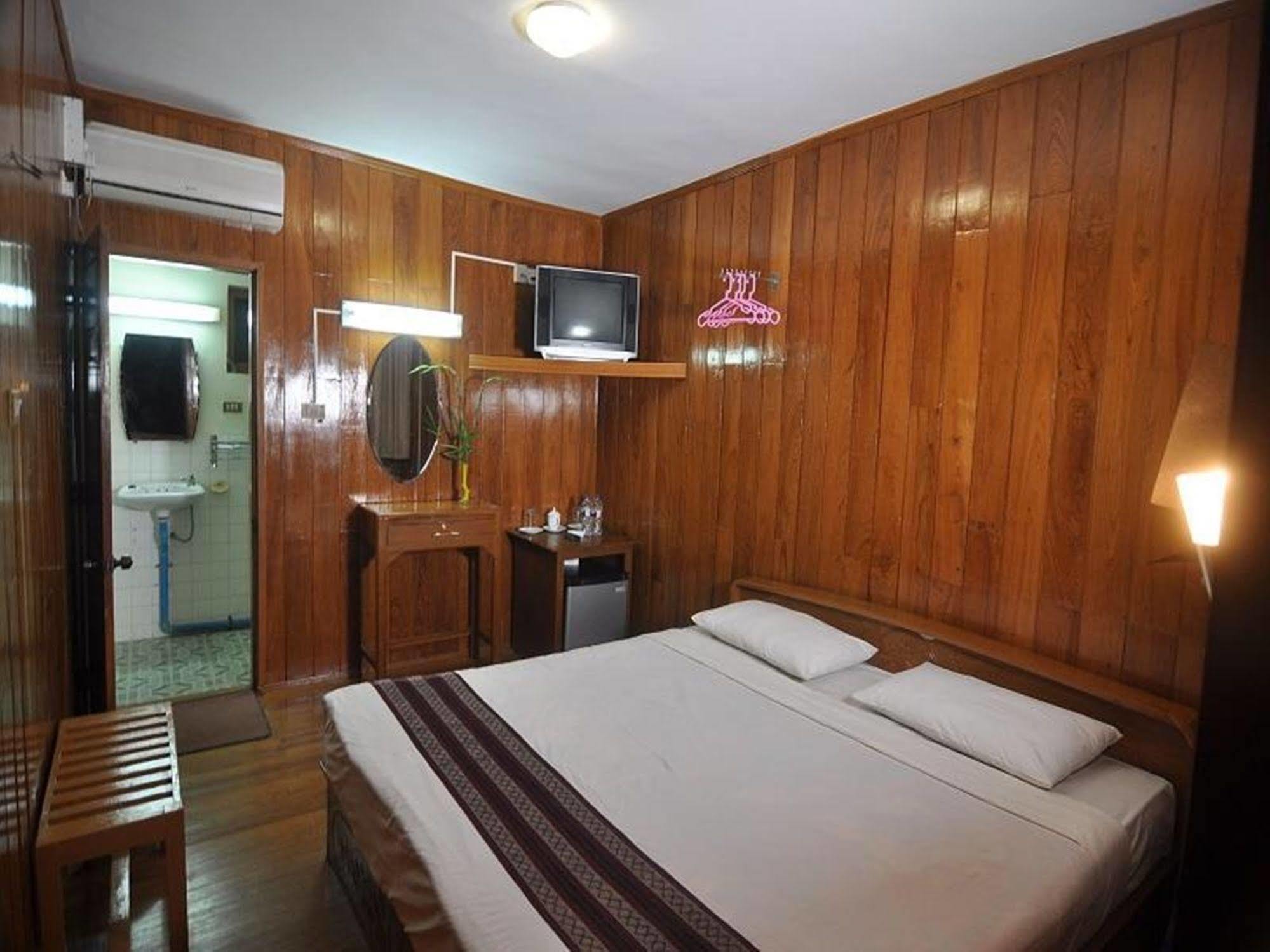 Green Land Motel Bagan Kültér fotó